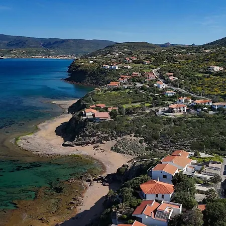 Welcomely - La Nassa - Dimora Vista Mare Apartment