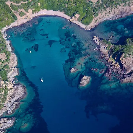 Welcomely - La Nassa - Dimora Vista Mare Apartment