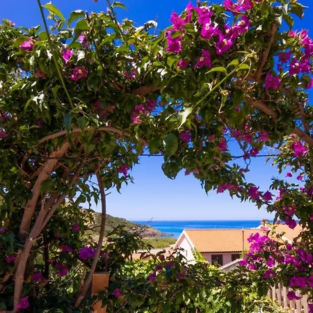 Welcomely - La Nassa - Dimora Vista Mare Apartment